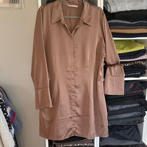 Abercrombie & Fitch Brown Satin-Look Button Front Top